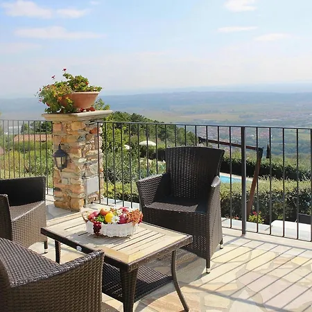 Appartement Estate In Monte Serra With Panoramic Views