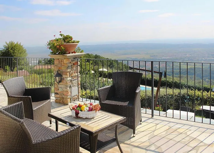 Apartamento Estate In Monte Serra With Panoramic Views