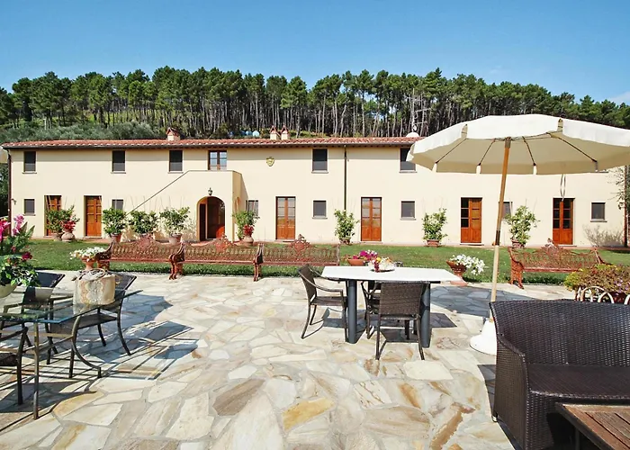 Estate In Monte Serra With Panoramic Views *