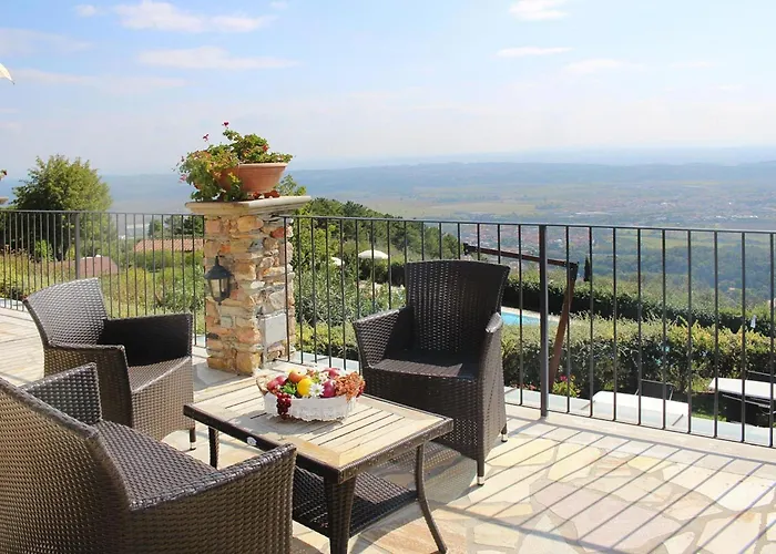Apartamento Estate In Monte Serra With Panoramic Views
